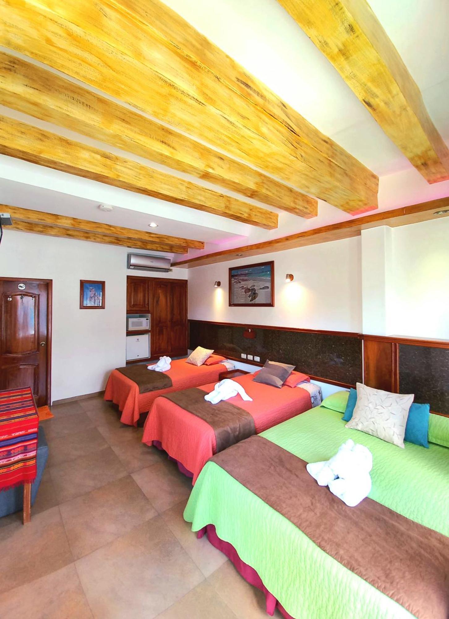 Bed and Breakfast Galapagos Eco Friendly à Puerto Baquerizo Moreno Extérieur photo