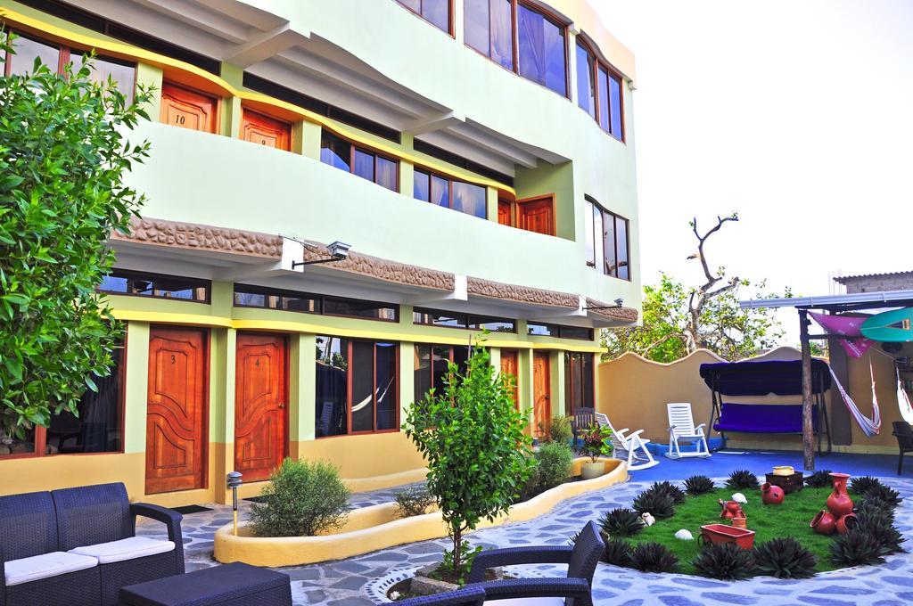 Bed and Breakfast Galapagos Eco Friendly à Puerto Baquerizo Moreno Extérieur photo