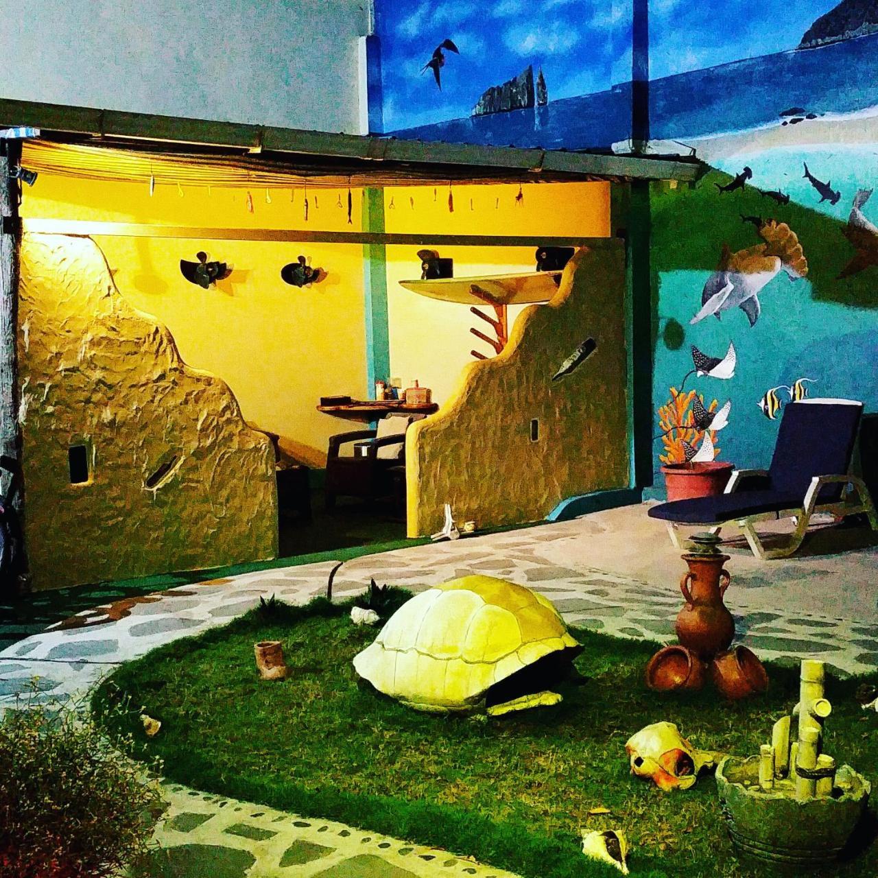 Bed and Breakfast Galapagos Eco Friendly à Puerto Baquerizo Moreno Extérieur photo